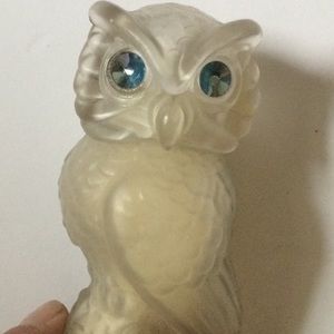 1970s Avon Collectors Snow Owl Moonwind Powder